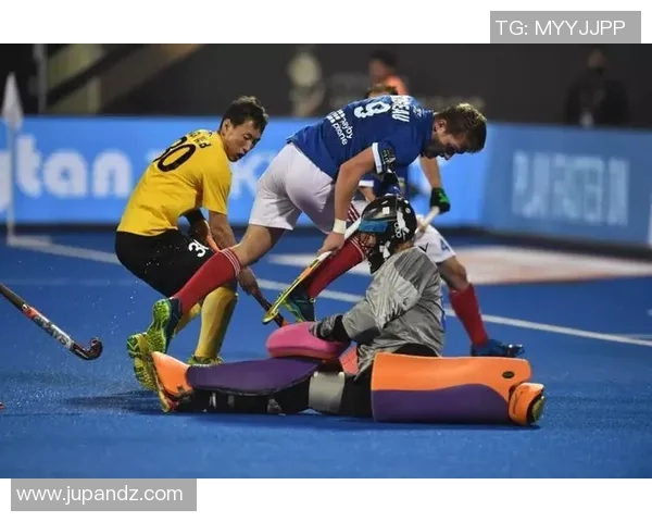 成都篮球队在杯赛中的强劲表现与战术分析 成都篮球队在杯赛中的强劲表现与战术分析