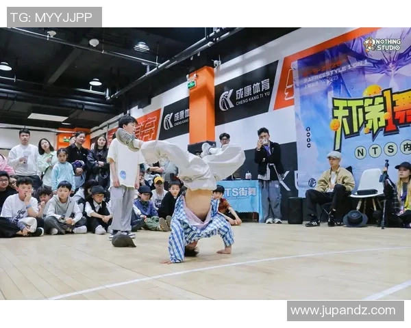 杭州街舞队引领潮流最新街舞状态TOP10榜单揭晓 杭州街舞队引领潮流最新街舞状态TOP10榜单揭晓