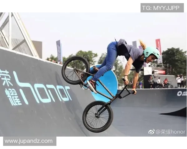 极限运动的挑战与荣耀:揭秘上海极限运动队的奋战历程与反击之路 极限运动的挑战与荣耀:揭秘上海极限运动队的奋战历程与反击之路